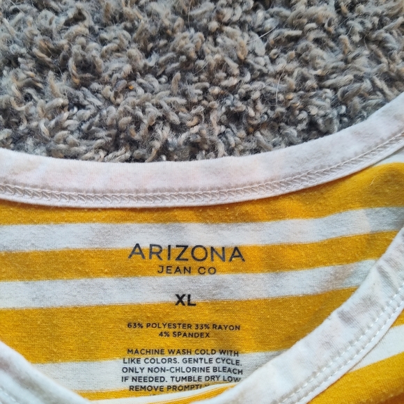 Arizona Tee - Picture 2 of 2